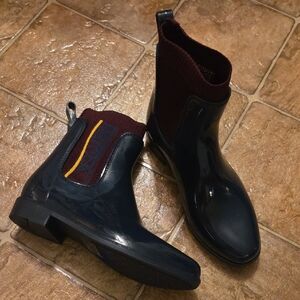 NWOT Nautica Bkack Slip On Rain Boots
